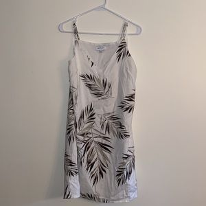 Gilli White Dress